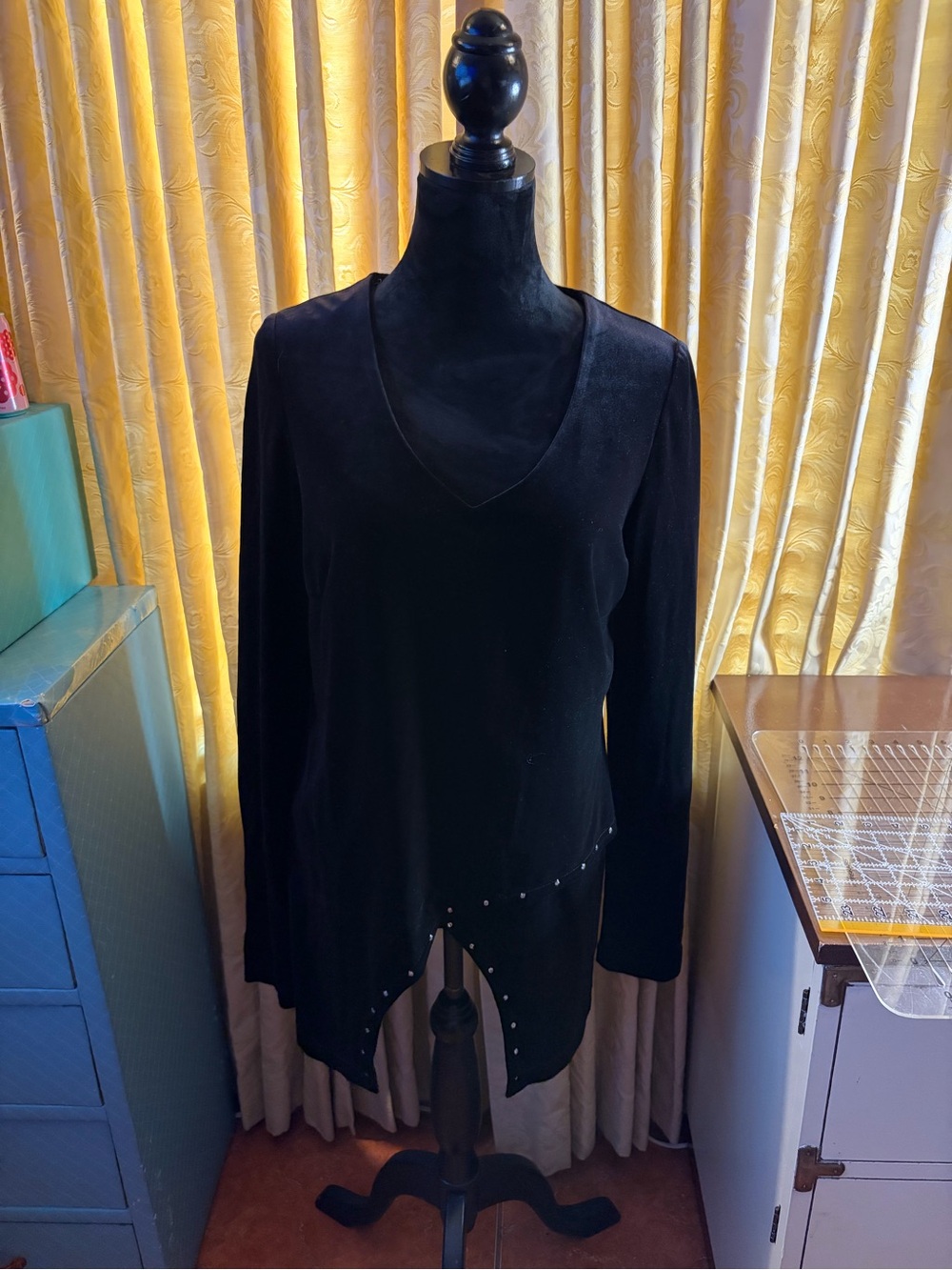 Tall Girl Vintage Black Velvet Studded Sharkbite Hem Tunic L